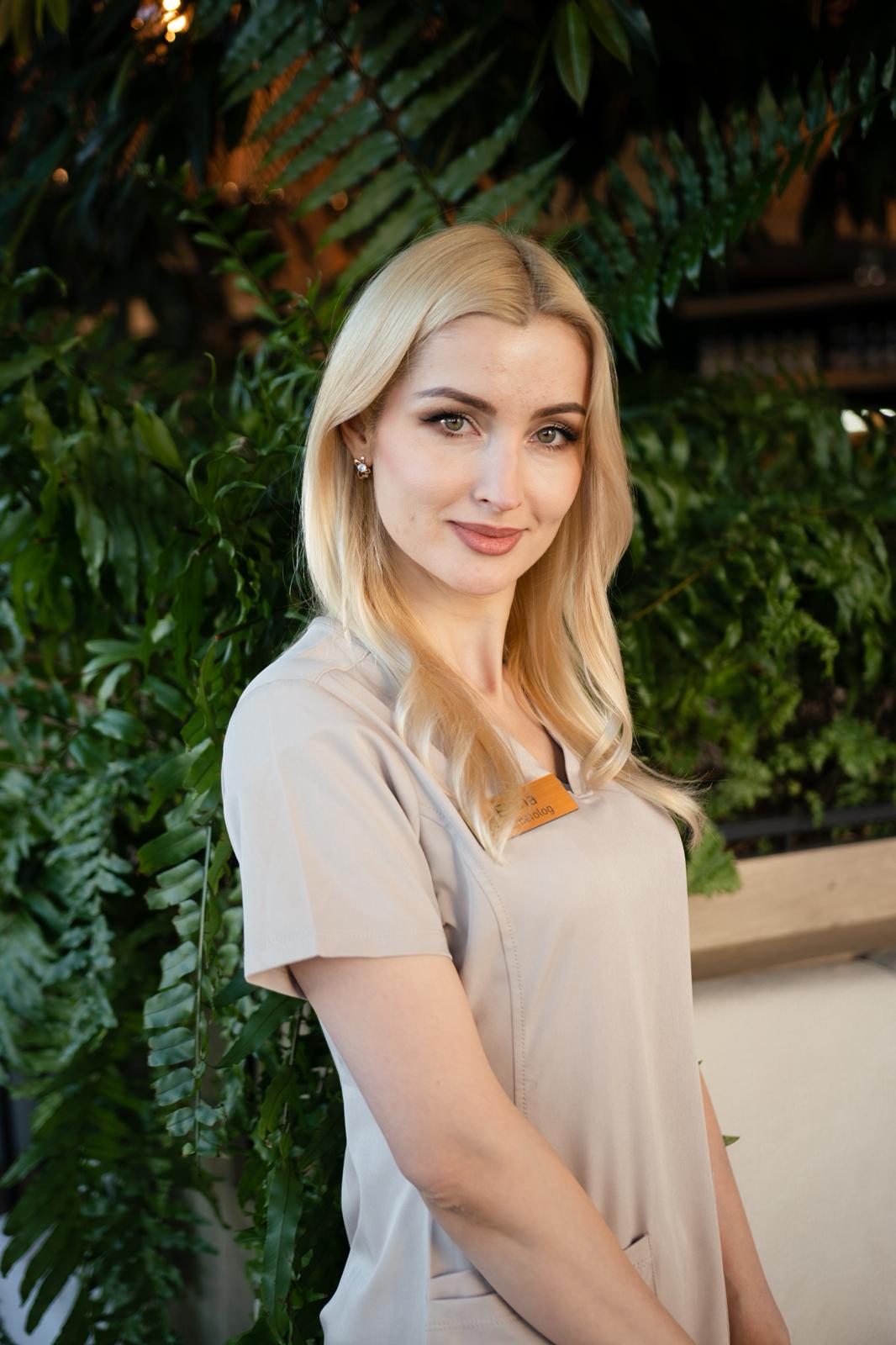 Elona Nahina